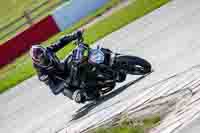 donington-no-limits-trackday;donington-park-photographs;donington-trackday-photographs;no-limits-trackdays;peter-wileman-photography;trackday-digital-images;trackday-photos